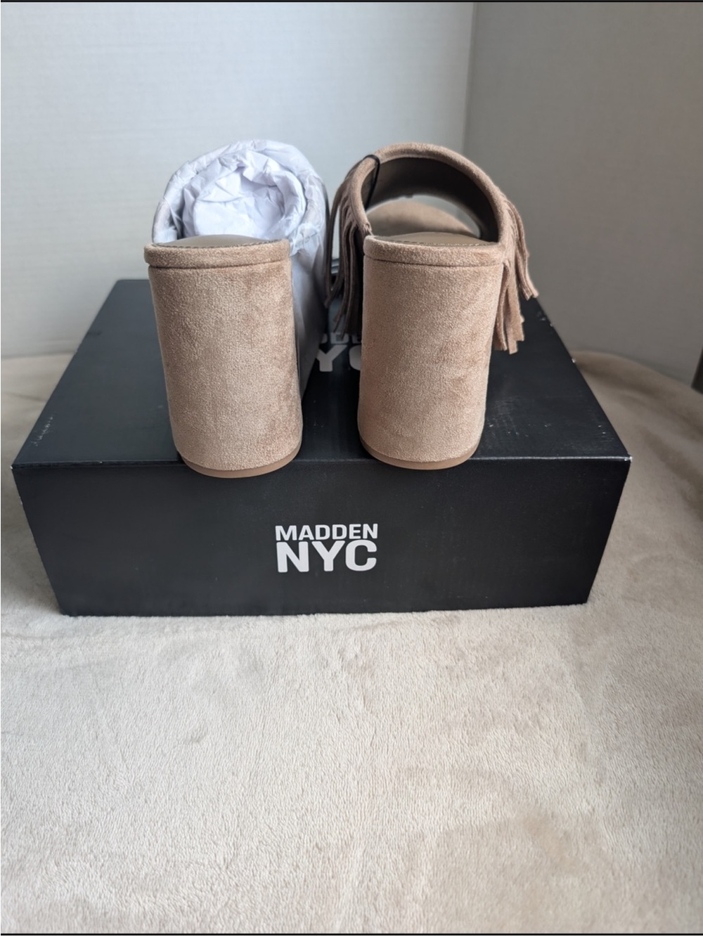Steve Madden Tan Suede Fringe Slide Mules - Picture 4 of 7